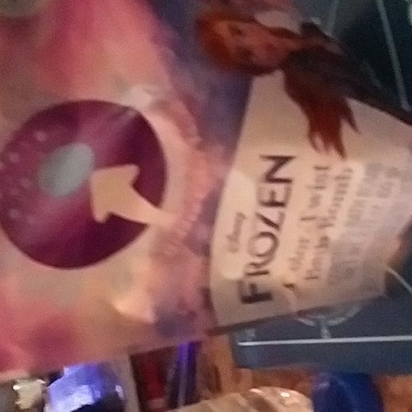 frozen Bath Bomb - Picture 1 of 3